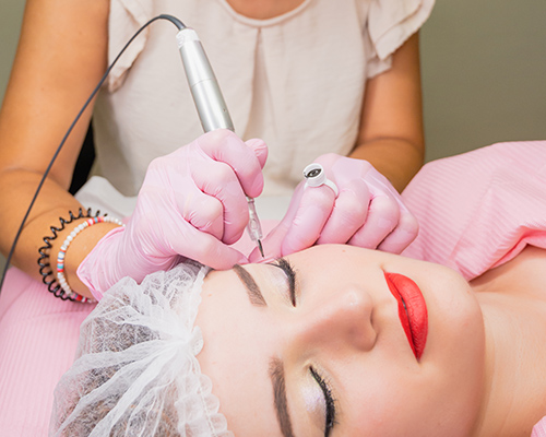 micropigmentación de ojos en Burgos